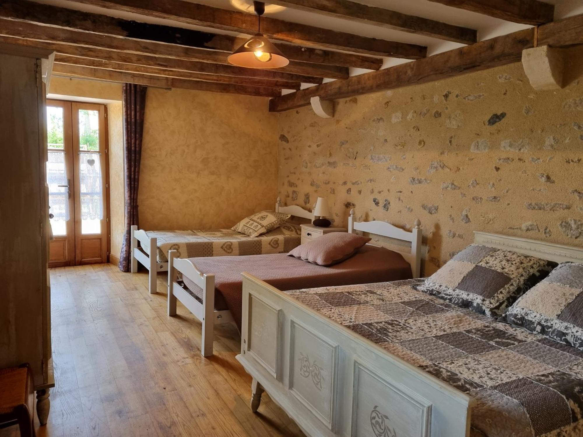 Domaine De La Rue Bed & Breakfast La Berthenoux Dış mekan fotoğraf